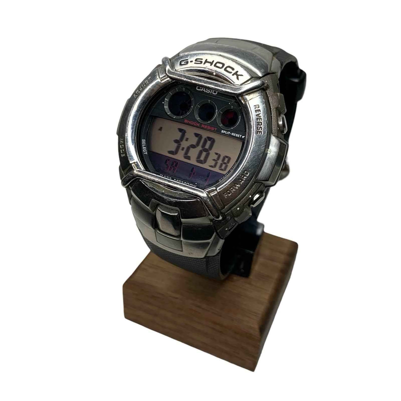 Casio G-3110 G-Shock 2453 Watch Illuminator Shock Resistant New Battery Good