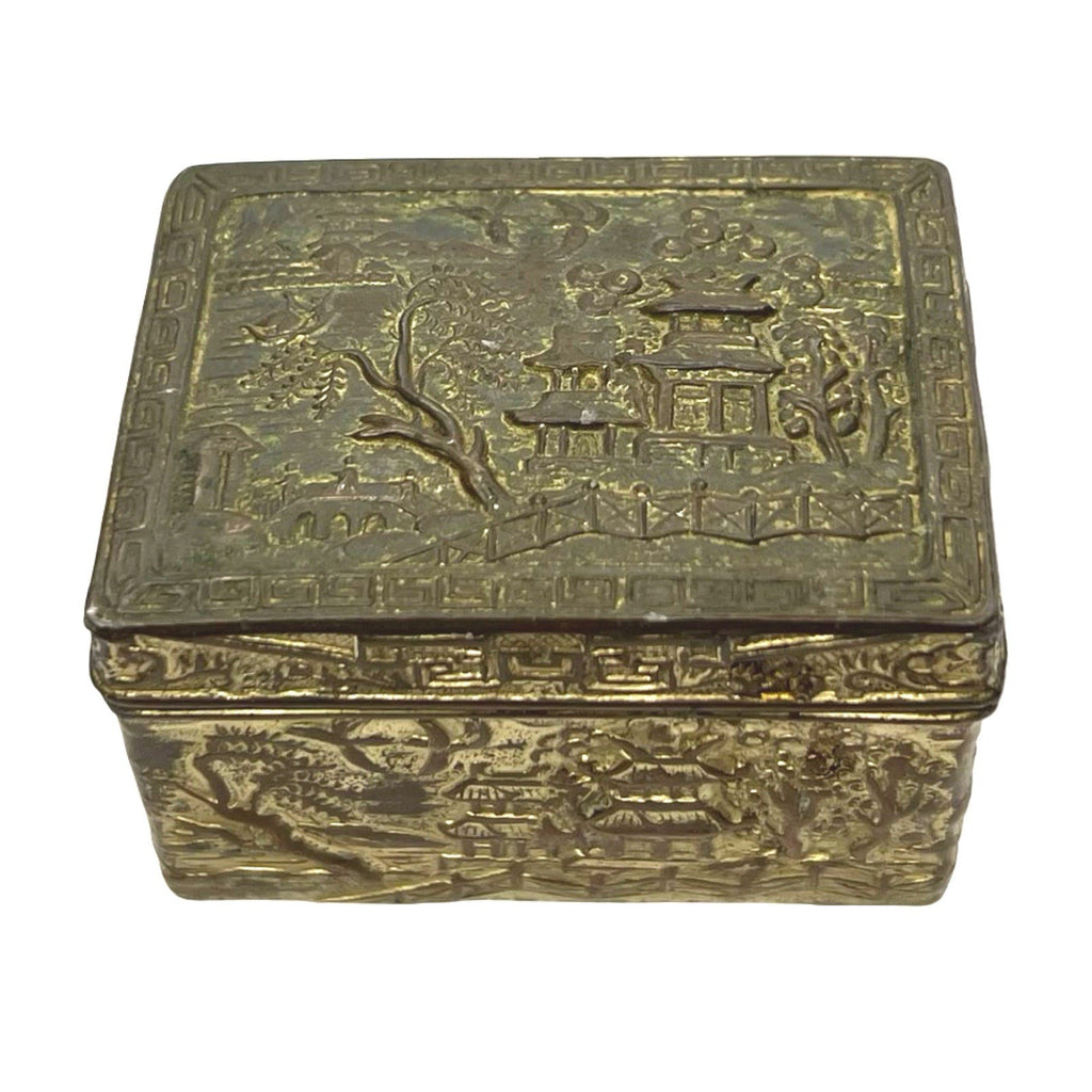 Antique Japanese Meiji Silver Bonbonniere | Russo-Japanese War Commemorative Box c.1906. Antique item, actual item photographed by The Voyage Bird.