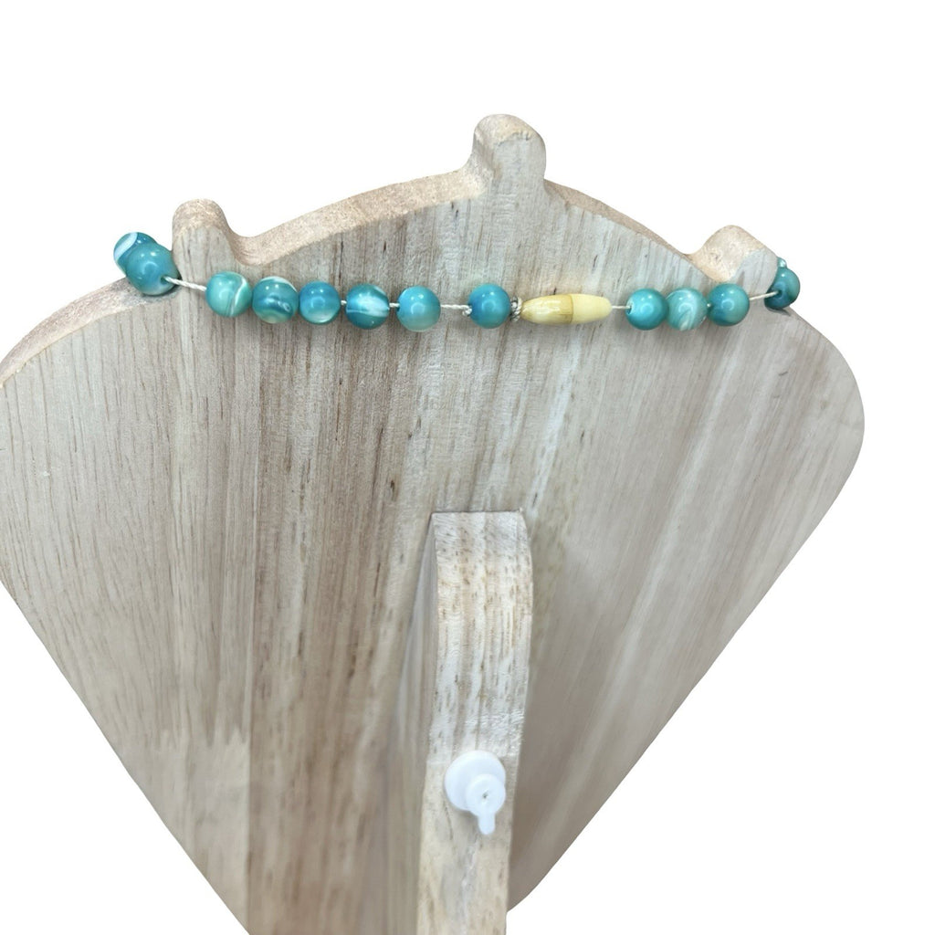 Vintage Marbled Green Glass Bead Necklace Chunky Graduated Statement Jewellery - detail view
