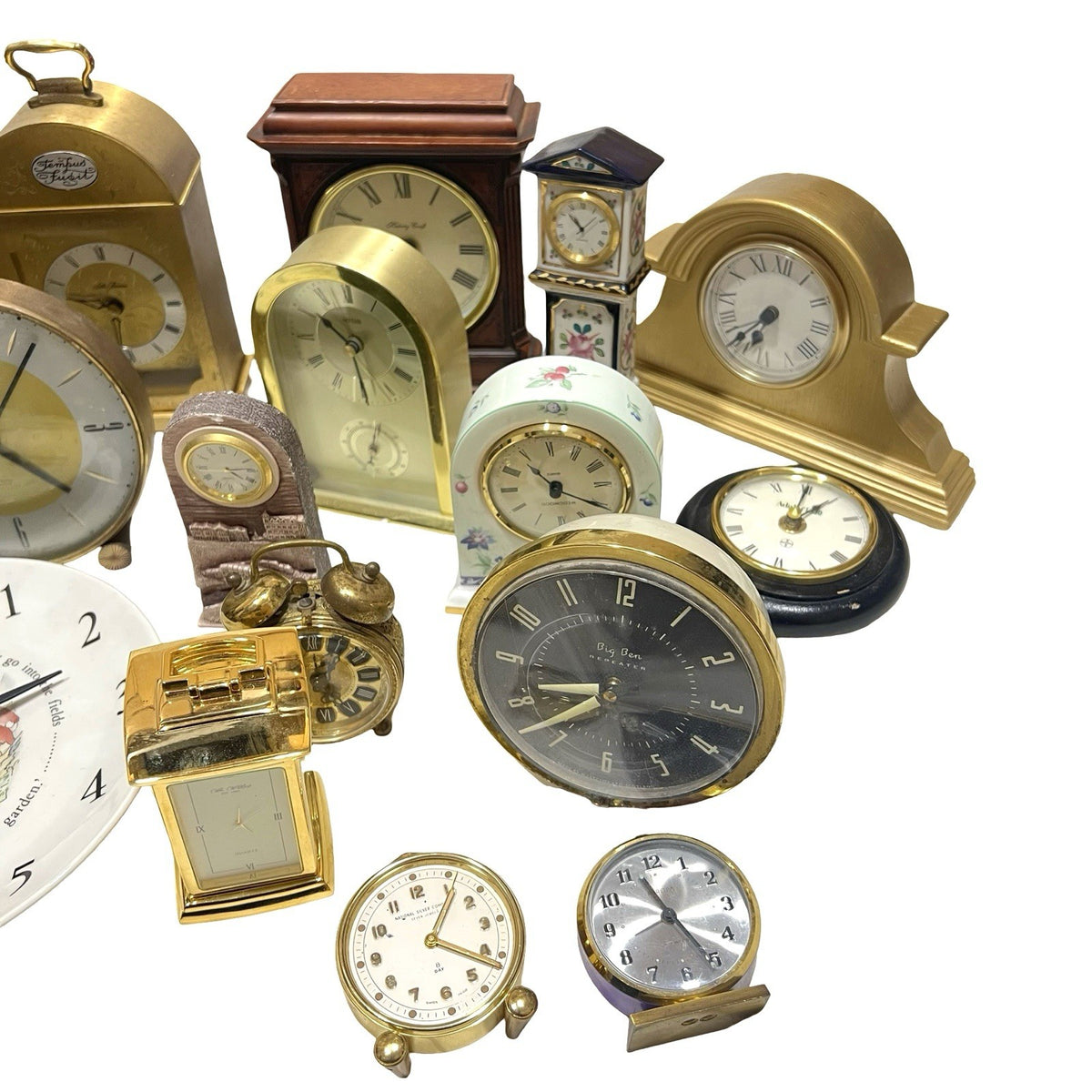 23x Vintage Clock Job Lot Smiths Westclox Metamec Swiza Mantel Alarm Novelty - close-up detail