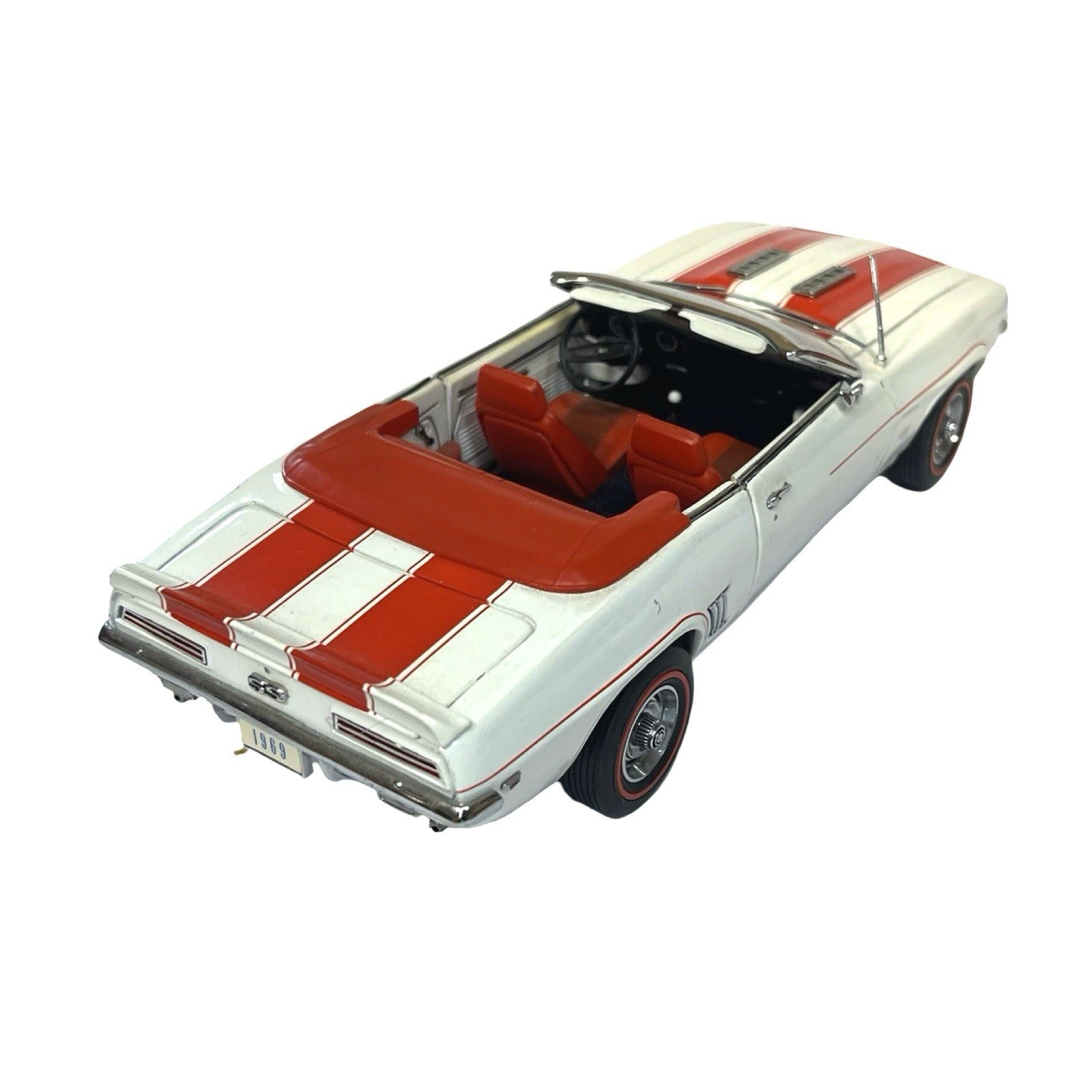 Danbury Mint 1969 Chevrolet Camaro SS Convertible & El Camino 1:24 Diecast Model