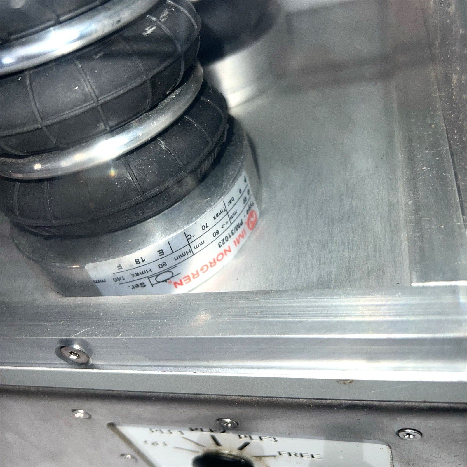 IMI Norgren Custom Bubble Leak Tester Pneumatic Acrylic Test Chamber Unit