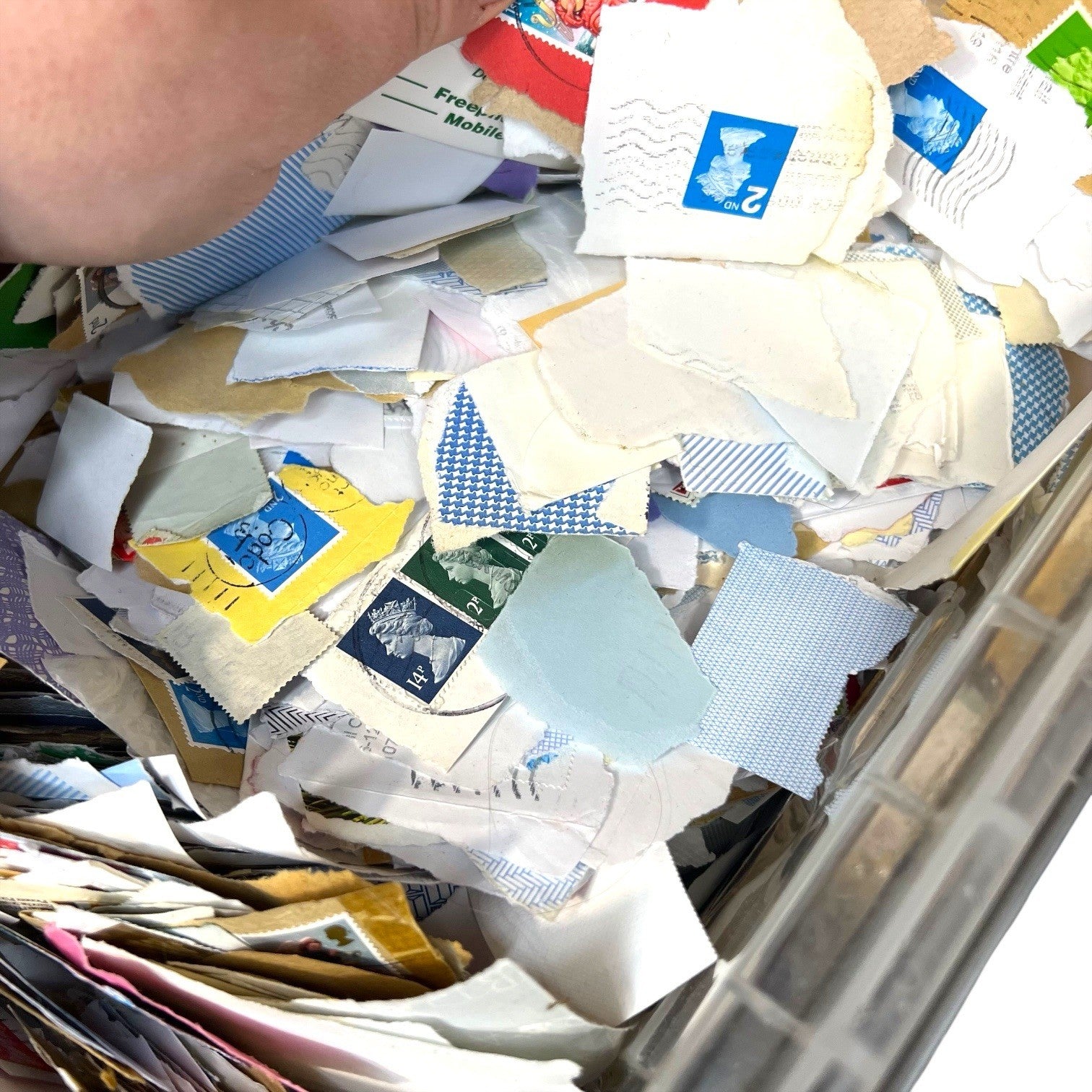 Huge Mixed World Stamps Bundle On Paper Kiloware Stamp Lot Covers Clippings