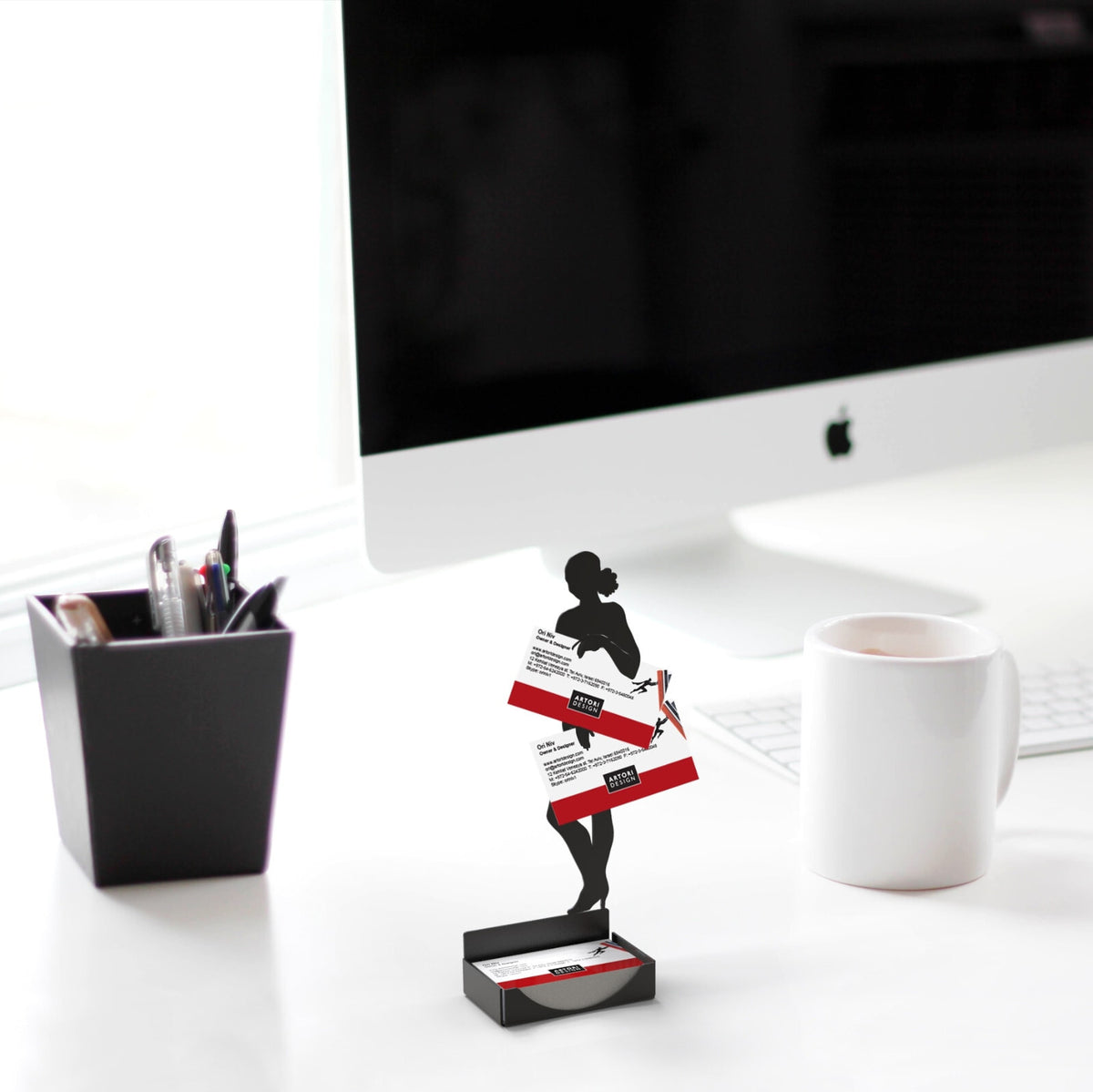 Artori Cover Girl Business Card Holder – Nude Silhouette Desk Stand Black Metal - photo 2