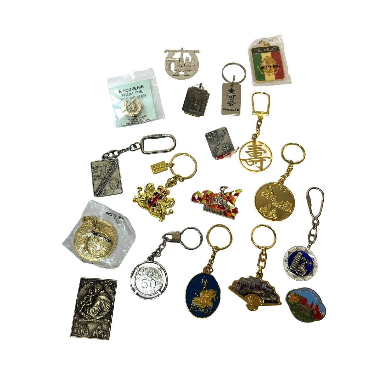 Vintage Souvenir Keyrings Job Lot Travel Charms Tourist Trinkets Mixed Countries
