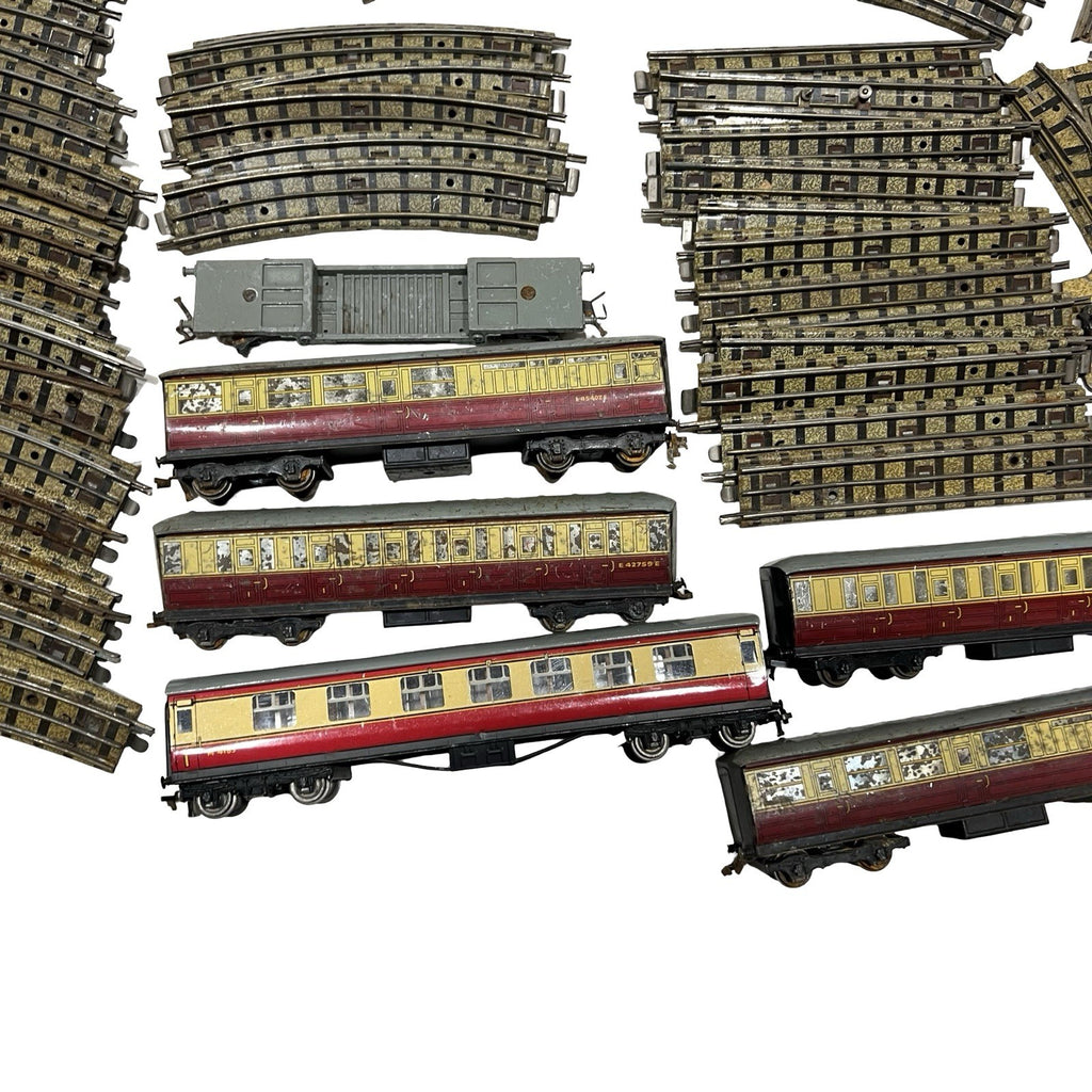 Vintage Meccano Hornby Dublo 3 Rail OO Gauge Track Points Coaches Job Lot - back view
