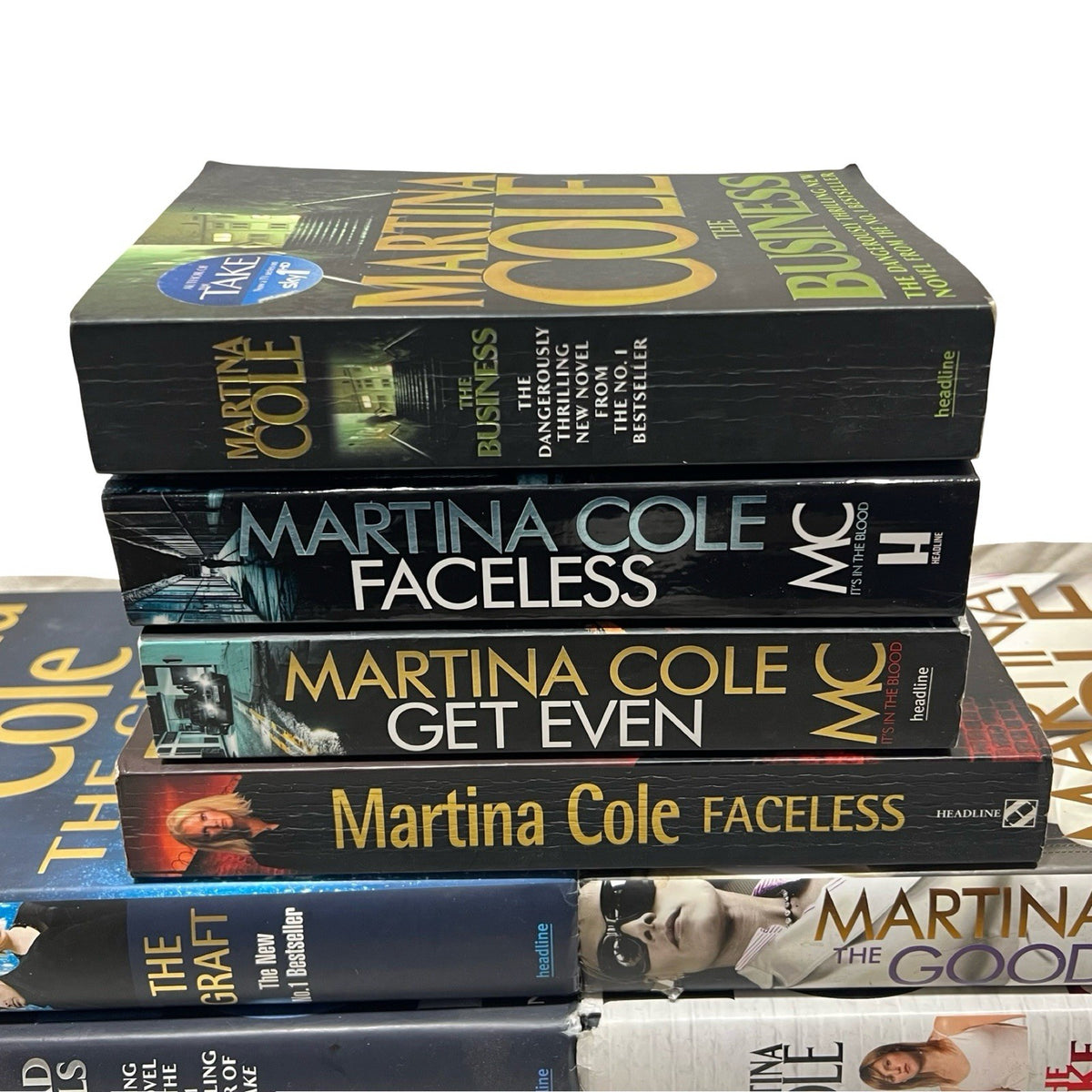 Martina Cole 12 Book Bundle Job Lot Crime Thriller Hardback Paperback Novels - front view