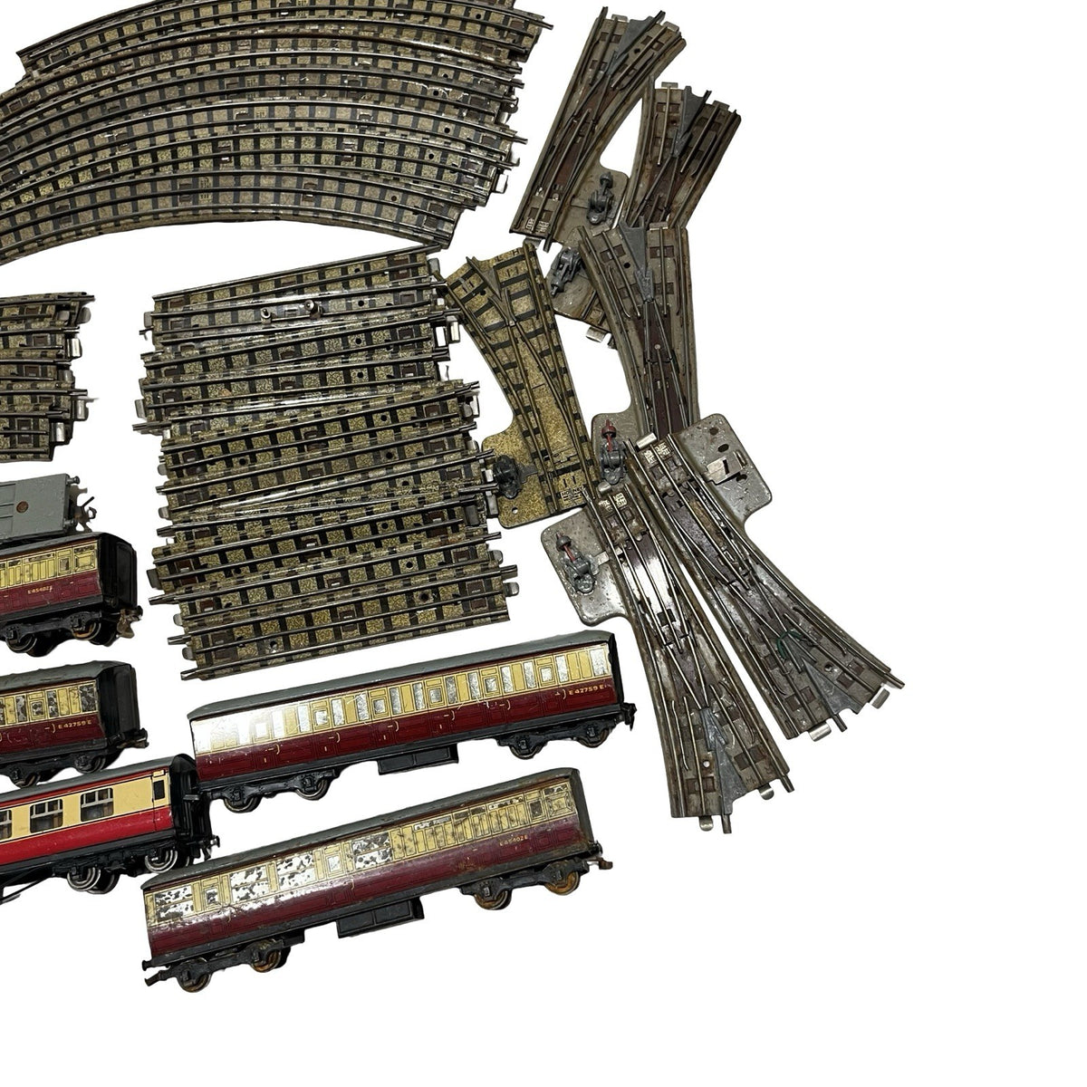 Vintage Meccano Hornby Dublo 3 Rail OO Gauge Track Points Coaches Job Lot - close-up detail