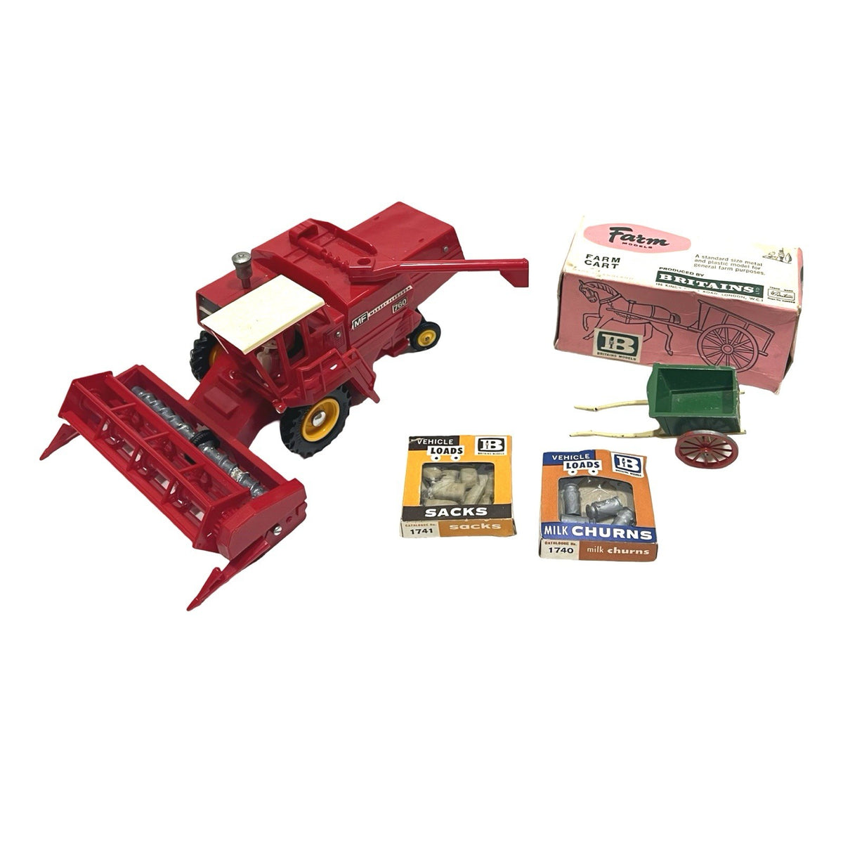 Britains 9570 Massey Ferguson 760 Combine Farm Cart 1740 1741 Loads 1:32