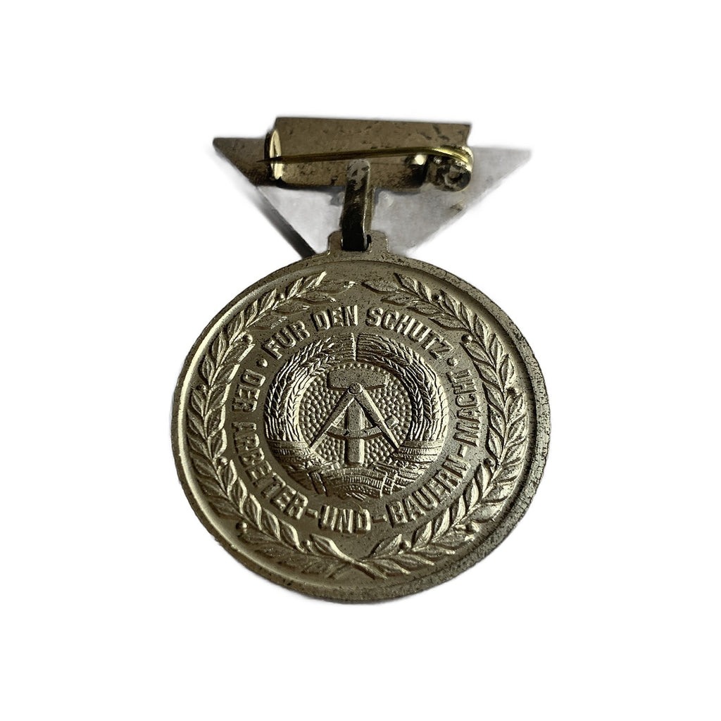 East German GDR Medal Schutz Arbeiter Bauern Macht Silver Pin DDR Stasi 1953