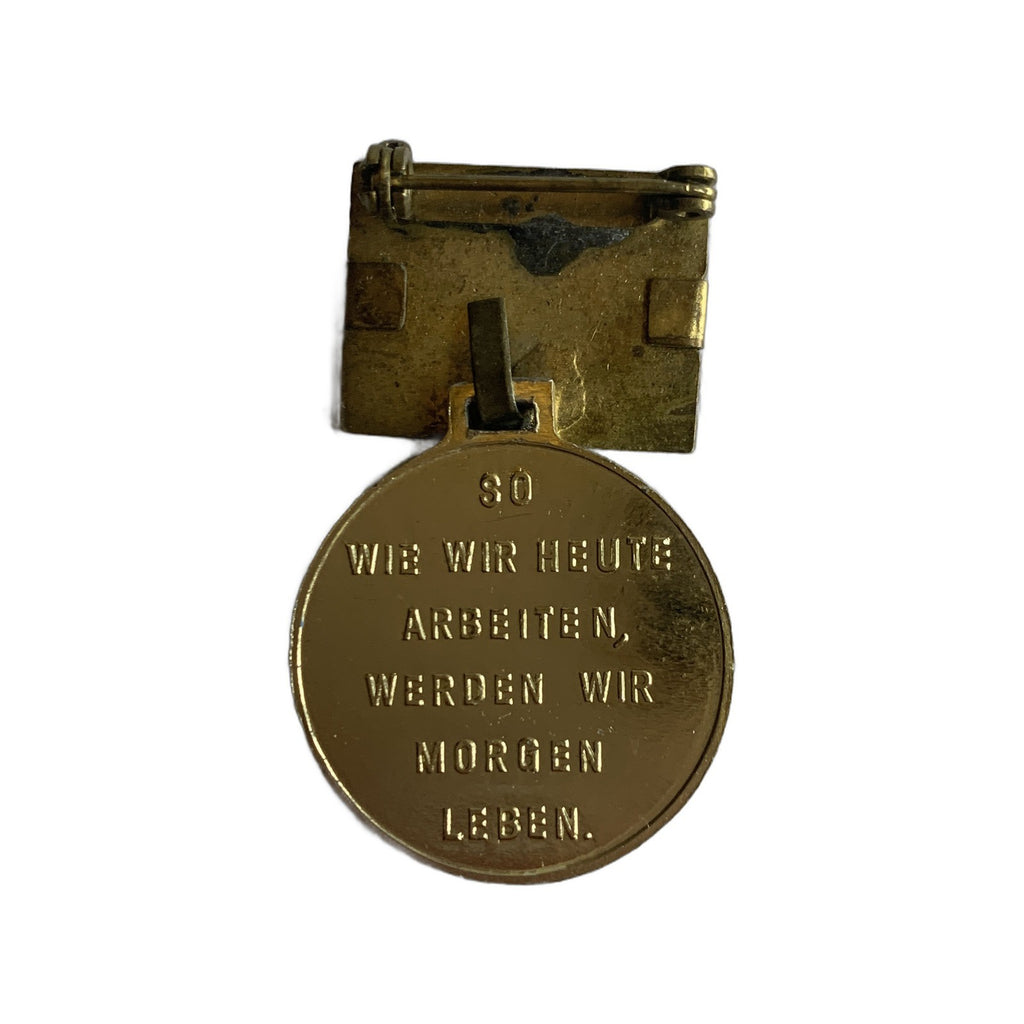 Vintage GDR DDR Medal Badge Fur Ausgezeichnete Leistungen 1961 Clasp