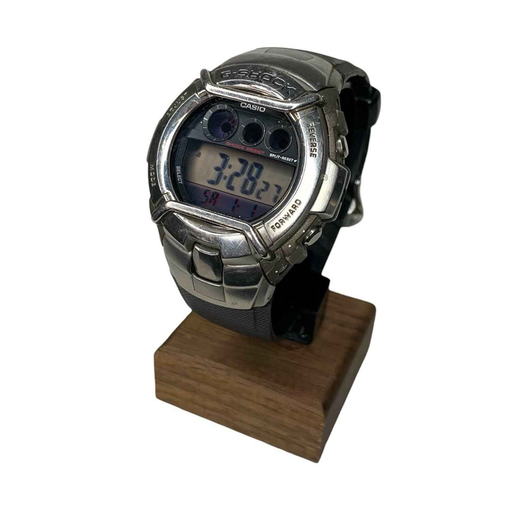 Casio G-3110 G-Shock 2453 Watch Illuminator Shock Resistant New Battery Good
