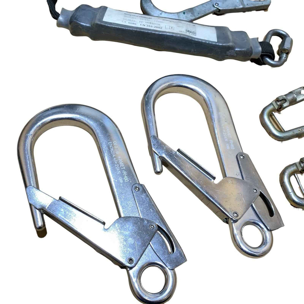 SpanSet TP-130 11335 Safety Lanyard Twin Leg 2 Scaffold Hooks 2 Carabiners