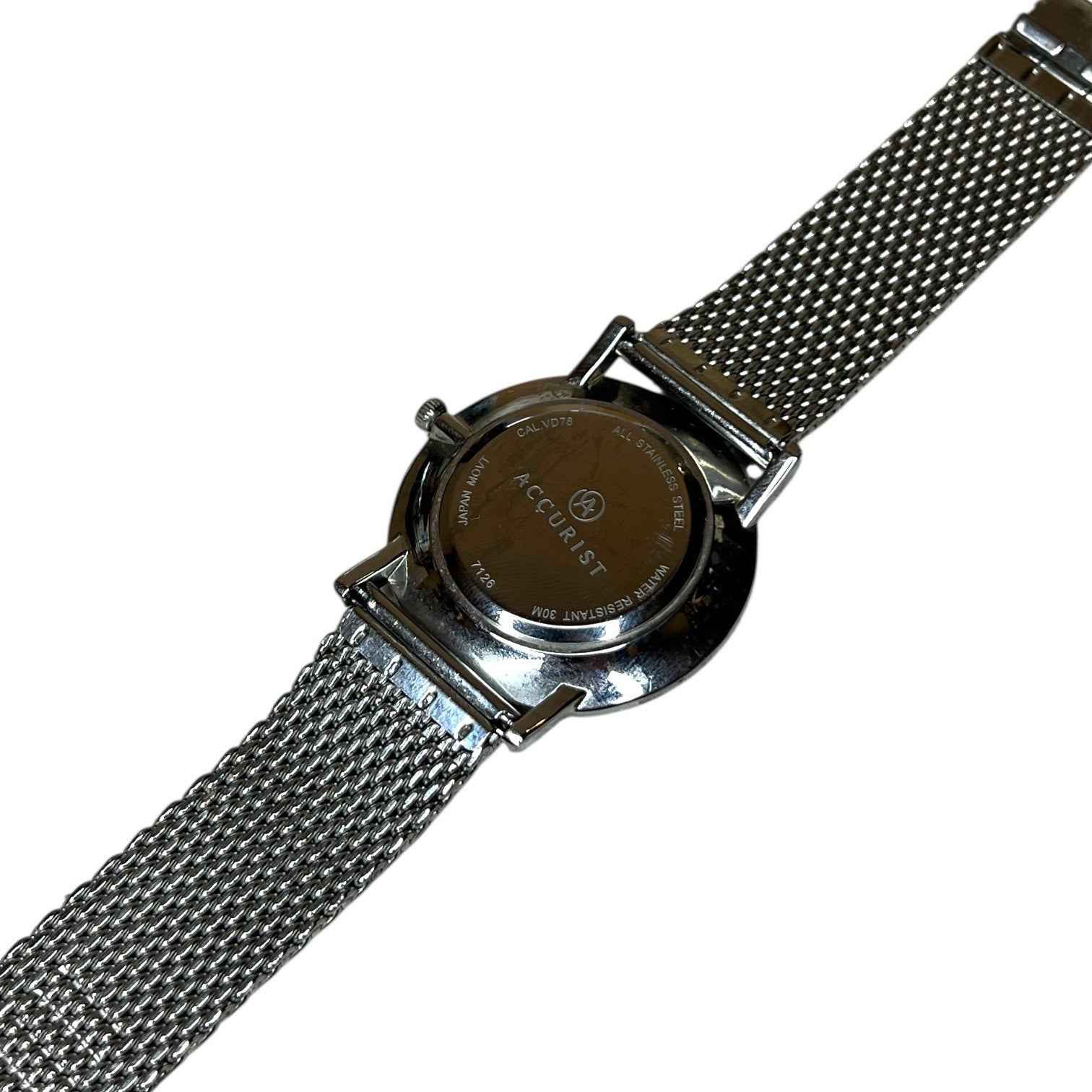 Accurist 7126 Mens Watch Blue Dial Heavy Silver Tone Bracelet Quartz