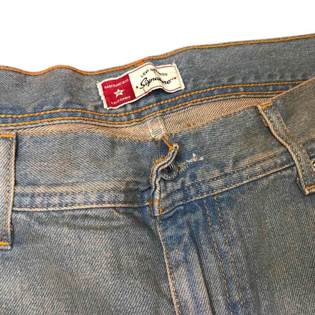 LEVI STRAUSS & CO Mens Signature Straight Jeans W36 L34 Light Blue Washed Grunge Jeans by TheVoyageBird