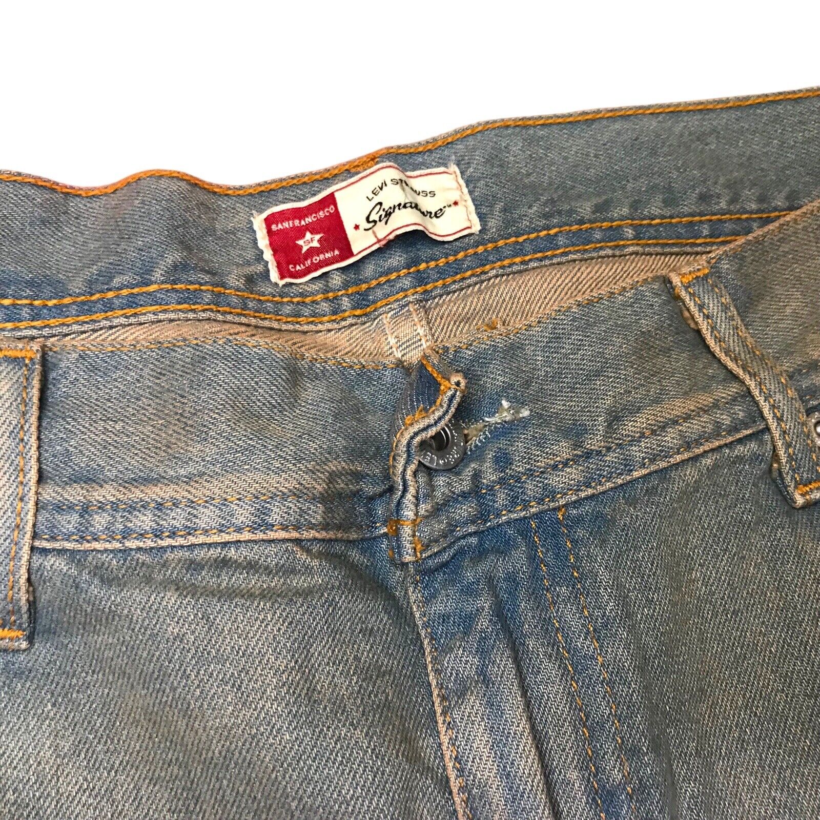 LEVI STRAUSS & CO Mens Signature Straight Jeans W36 L34 Light Blue Washed Grunge Jeans by TheVoyageBird