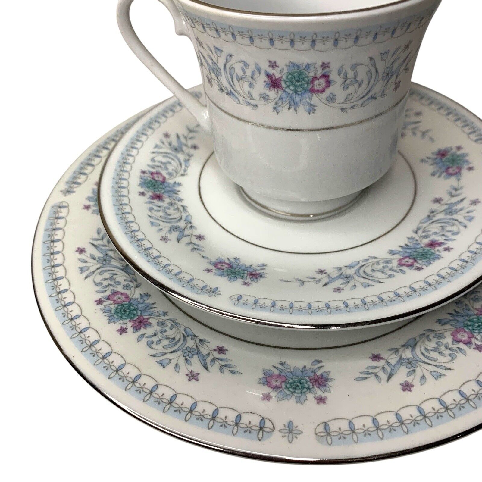 LILING Mandarin 18 Piece Tea Set Coffee Fine White China Cups Saucer Plate VTG by TheVoyageBird