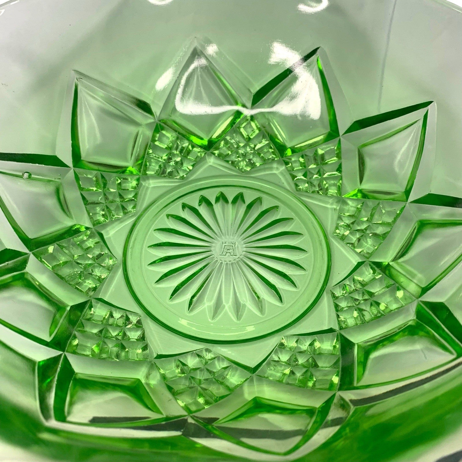 Vintage Hazel Atlas Diamond Arches Uranium Glass Large Bowl & 4 Dessert Bowls Bowls by TheVoyageBird