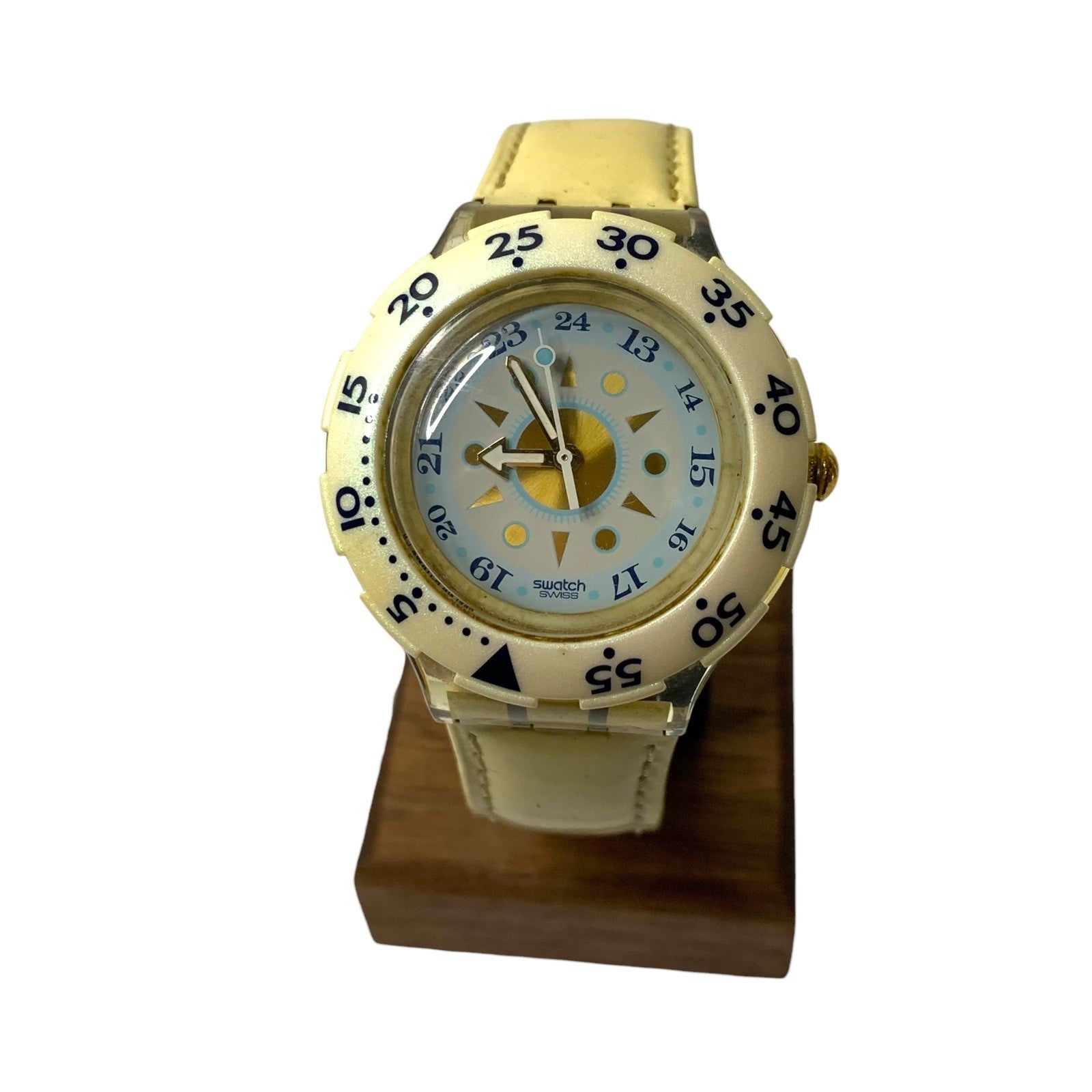 Vintage Swatch Scuba 200m Diving Watch Creme de la Creme Working Rare 1995 Wristwatches by TheVoyageBird