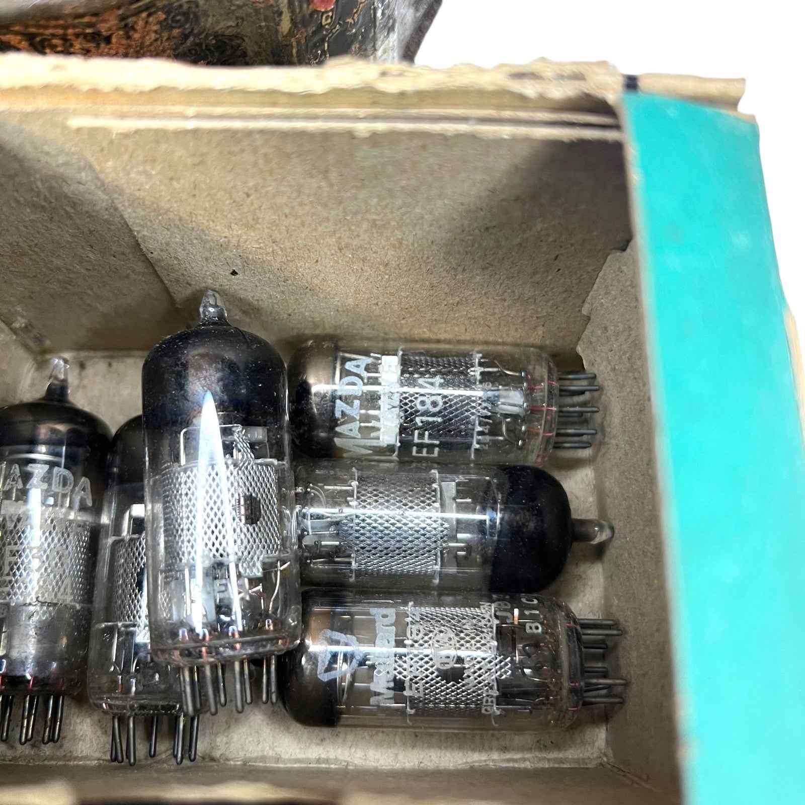 Bundle 129 x Valve Tubes - Mullard Mazda 30C 30P12 PL82 EF184 PCL83 PCC89 PL81