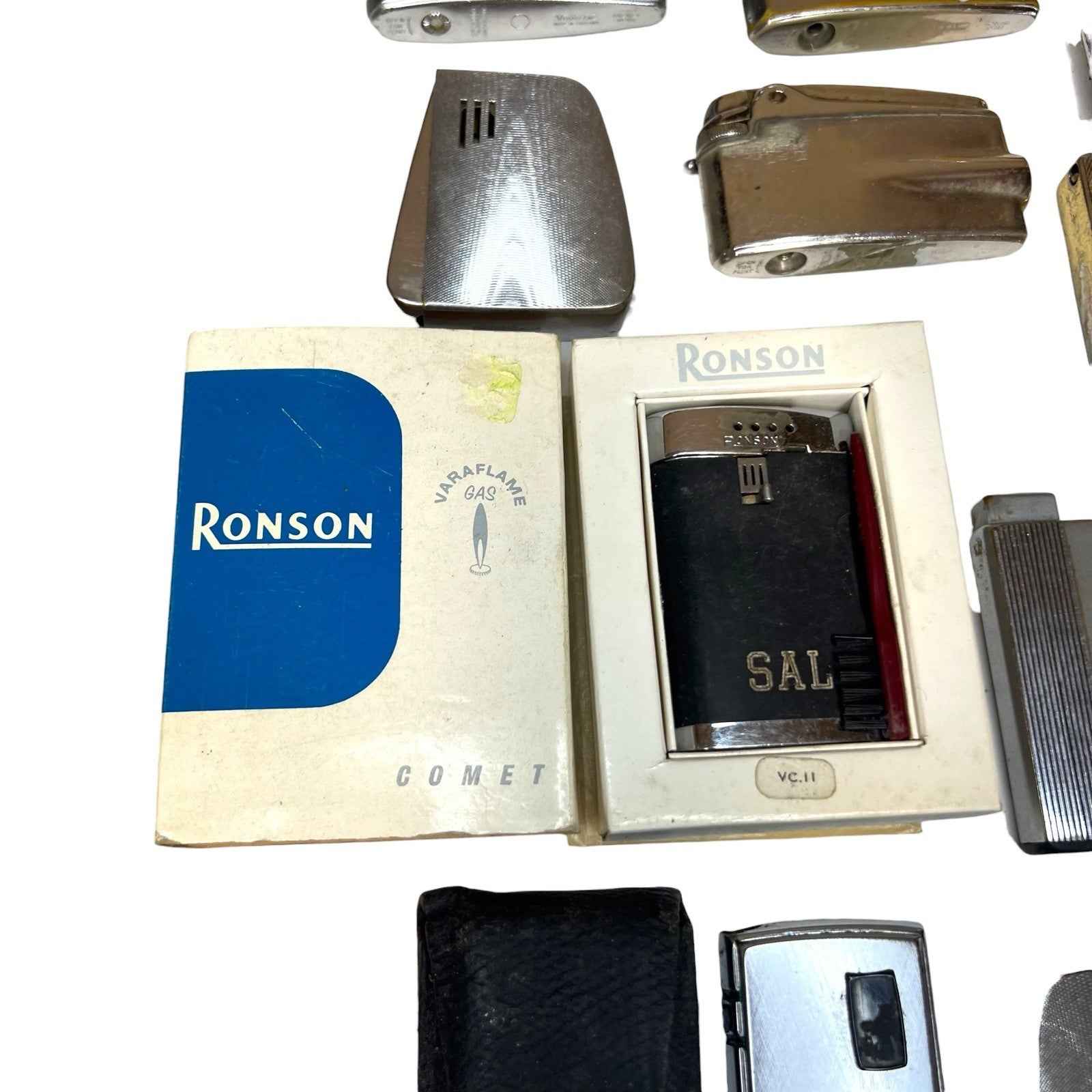 Bundle 37x Vintage Ronson Petrol Lighters Silver Tone - Varaflame Comet Some Box