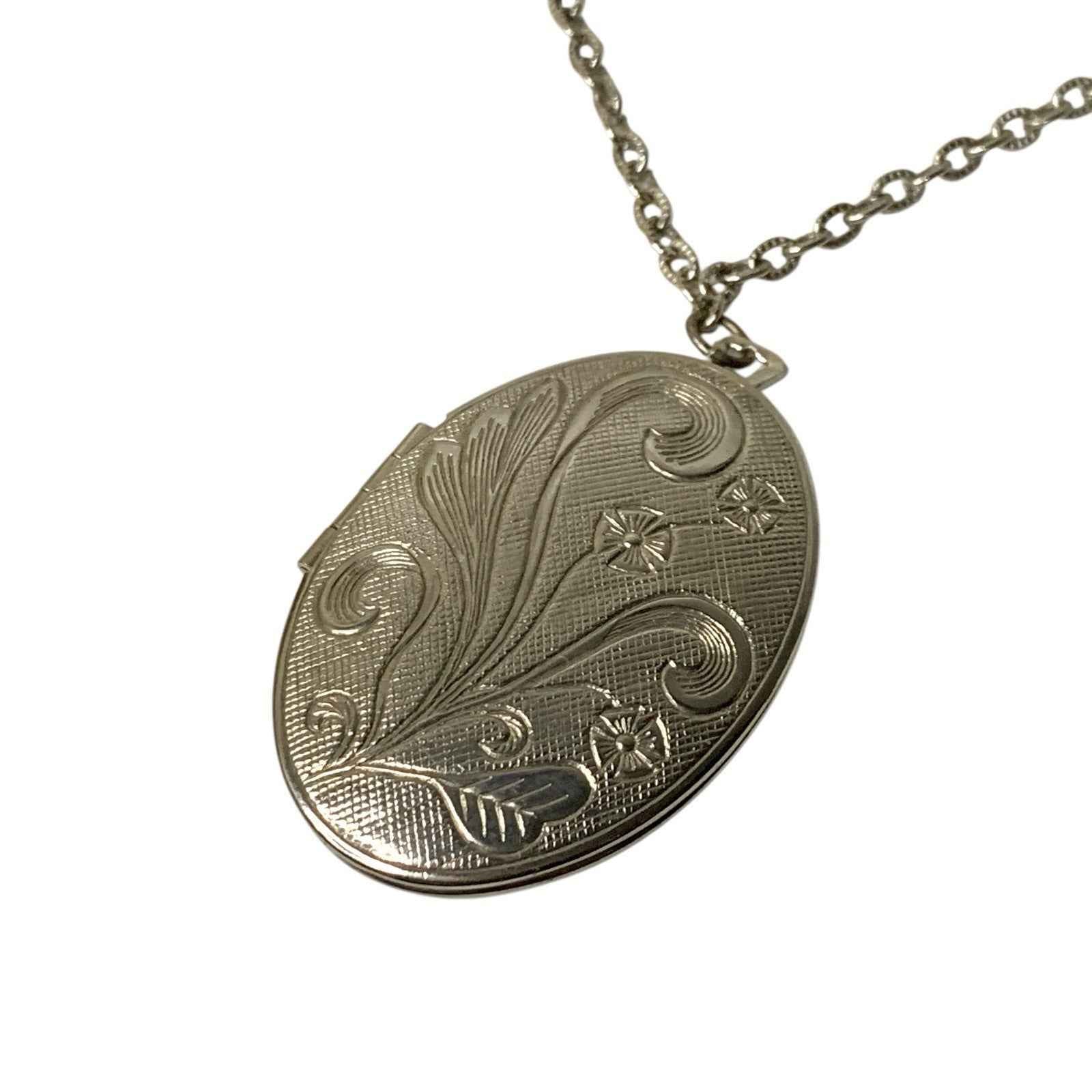 Vintage Silver Plated Larger Oval Shaped Locket Engraved Pendant