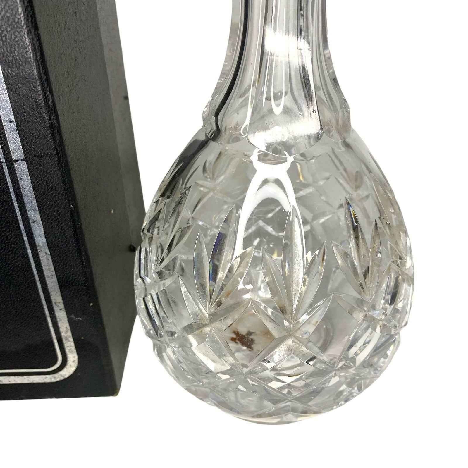 Edinburgh International Crystal Cut Decanter & Stopper Facet Neck Boxed