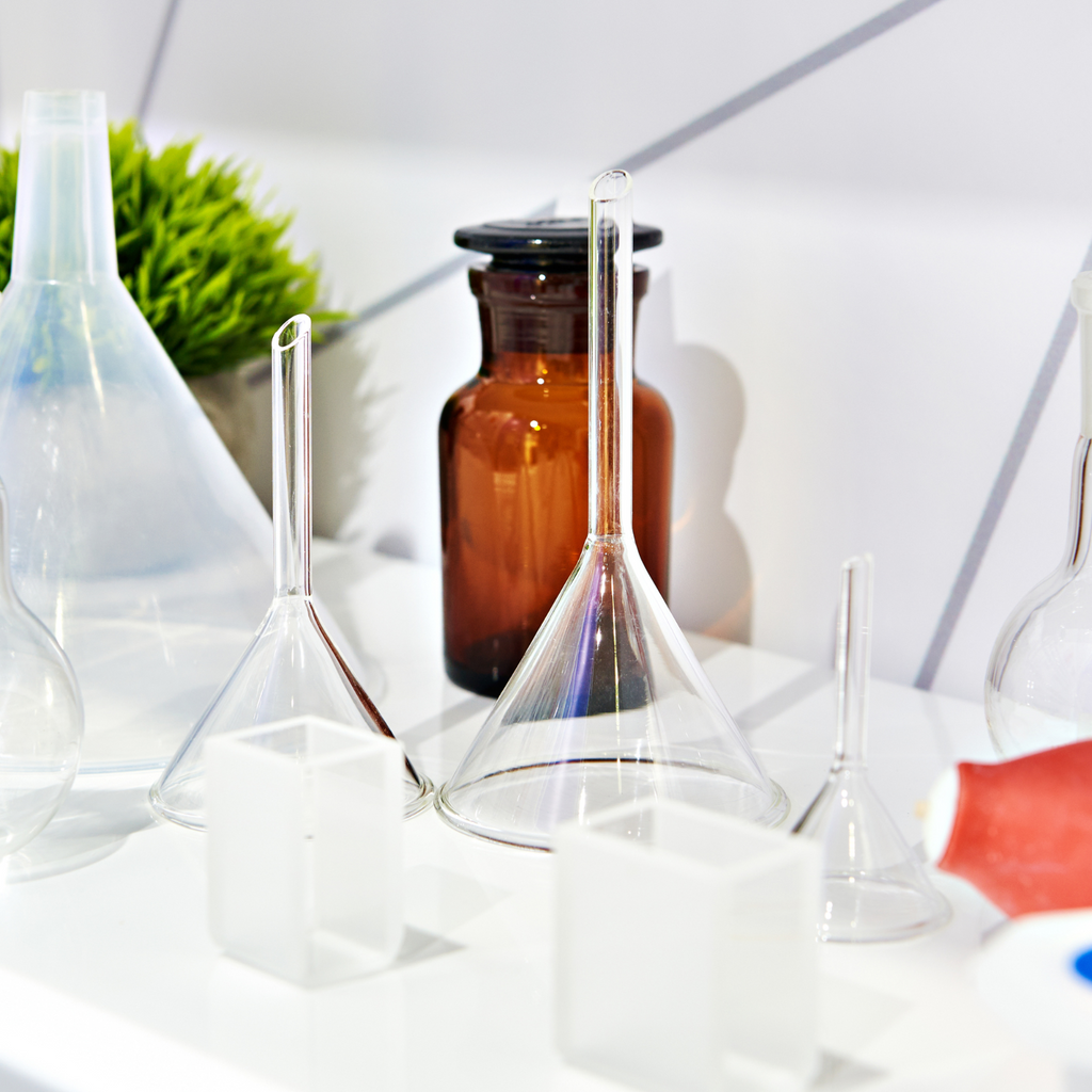 Glass Funnel, High Quality Borosilicate 3.3 Lab Glass | Short Stem | 100mm OD Funnels by TheVoyageBird