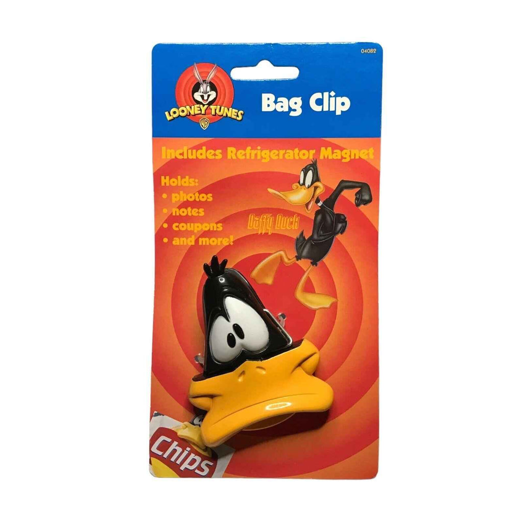 Vintage Looney Tunes Daffy Duck Chips Bag Clip Photo Holder RARE Carded 1997